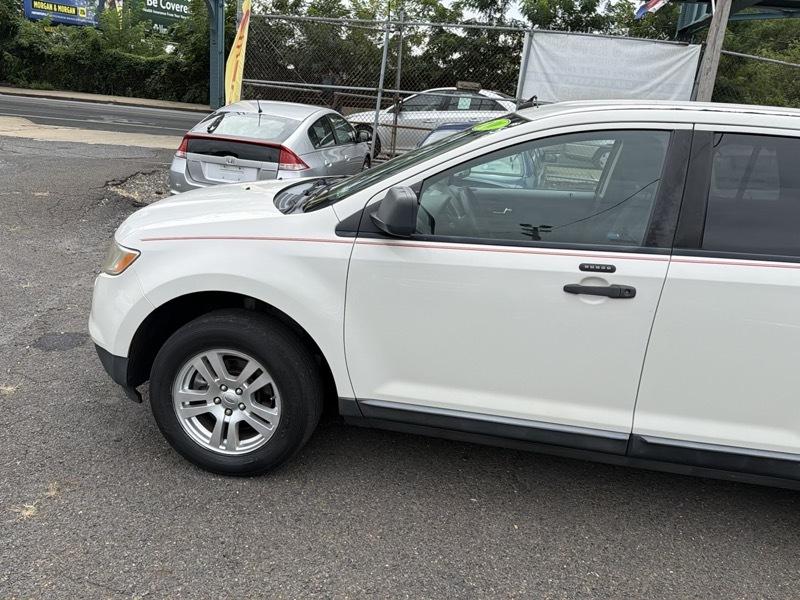 Ford Edge SE FWD 2010