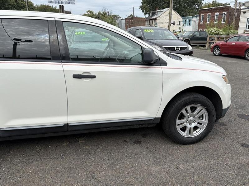 Ford Edge SE FWD 2010