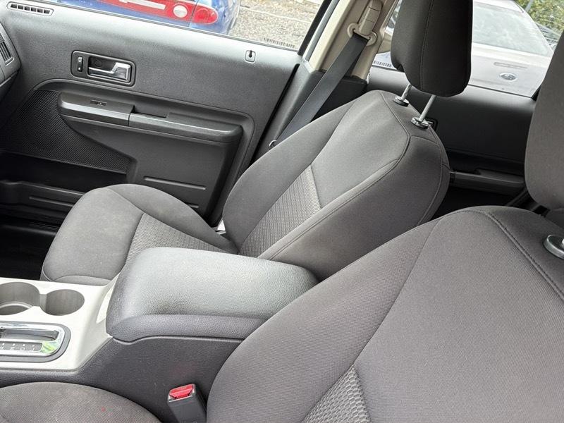 Ford Edge SE FWD 2010