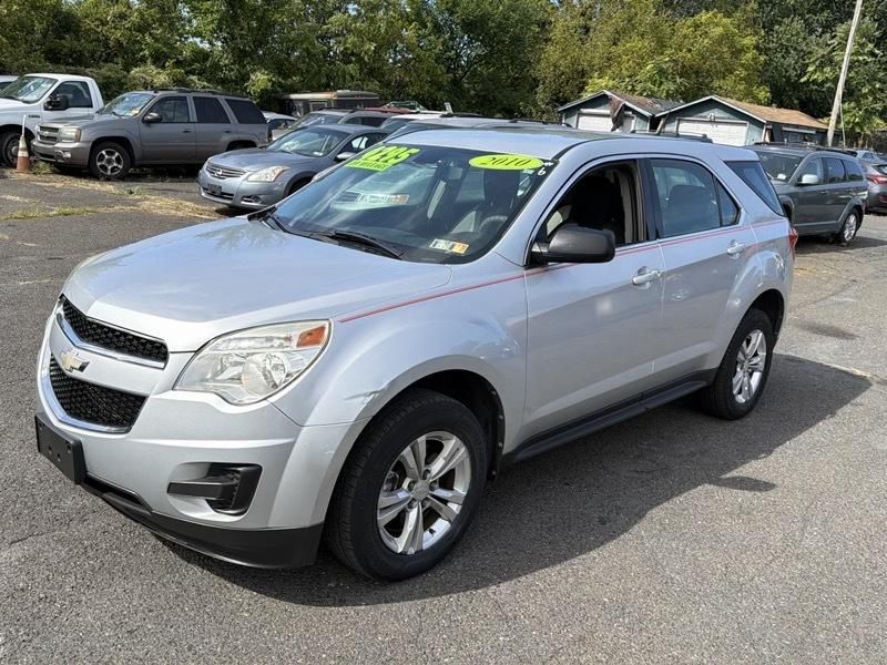 Chevrolet Equinox LS FWD 2010