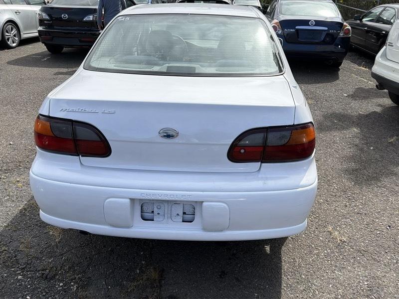 Chevrolet Malibu LS 1999