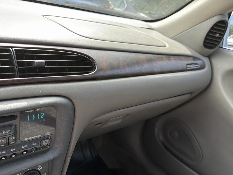 Chevrolet Malibu LS 1999