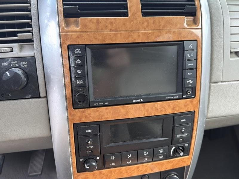 Chrysler Aspen Limited 4WD 2008