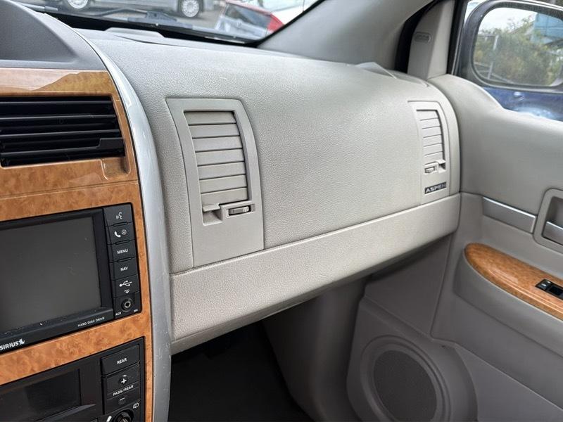 Chrysler Aspen Limited 4WD 2008