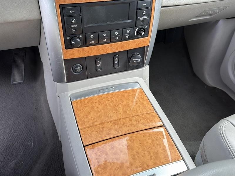 Chrysler Aspen Limited 4WD 2008