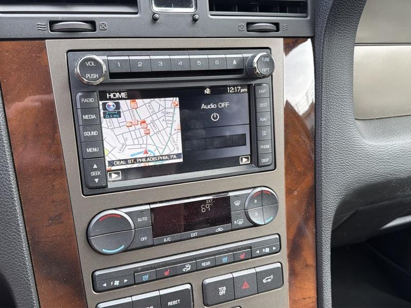 Lincoln Navigator 4WD 2013