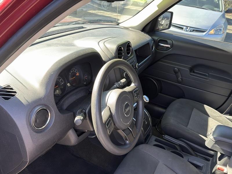 Jeep Patriot Sport 2WD 2016