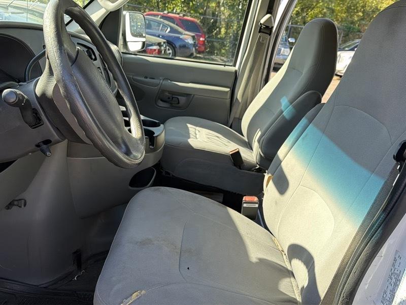 Ford Econoline E-150 Chateau 2007
