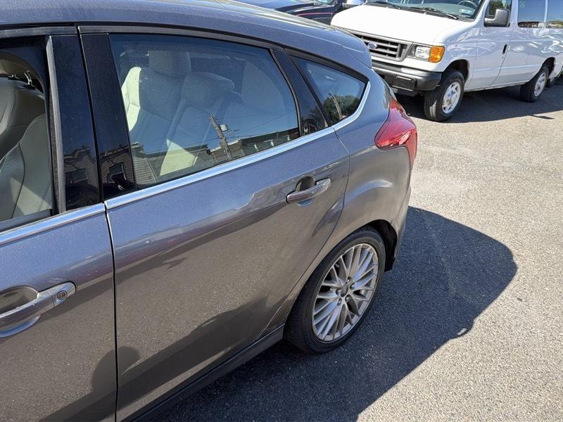 Ford Focus SEL 2012