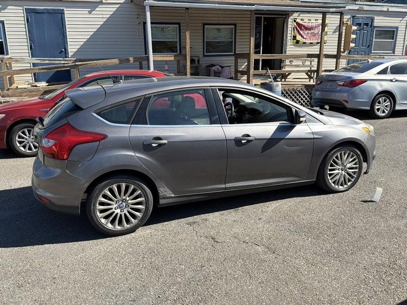 Ford Focus SEL 2012
