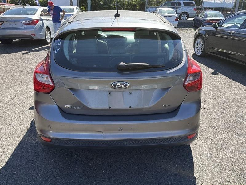 Ford Focus SEL 2012