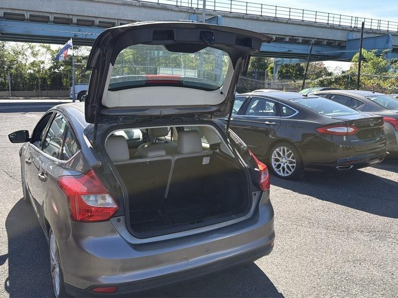 Ford Focus SEL 2012