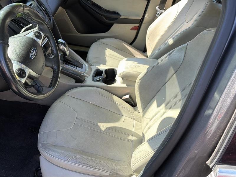 Ford Focus SEL 2012