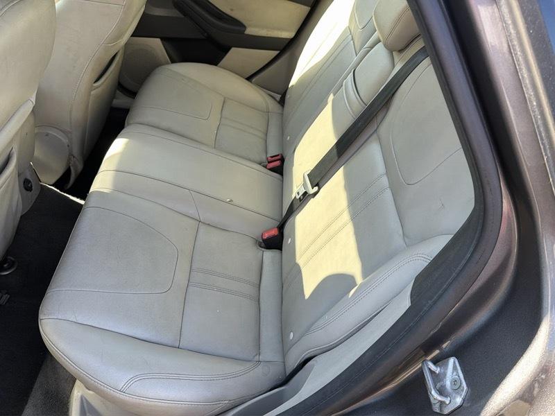 Ford Focus SEL 2012