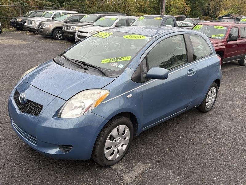 Toyota Yaris Liftback 3-Door MT 2010