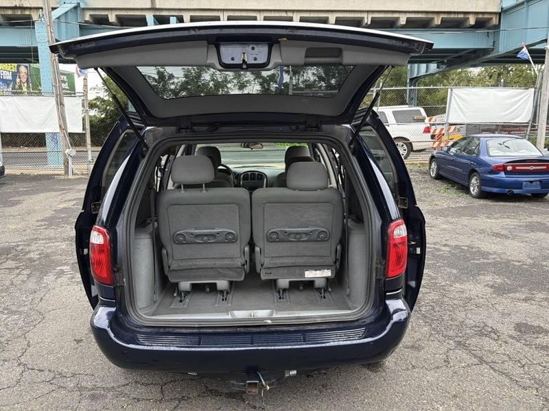 Dodge Caravan SXT 2005