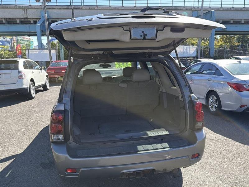 Chevrolet TrailBlazer LS 4WD 2006