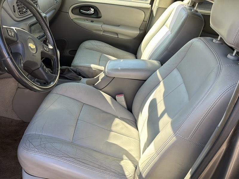 Chevrolet TrailBlazer LS 4WD 2006