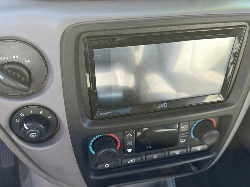 Chevrolet TrailBlazer LS 4WD 2006