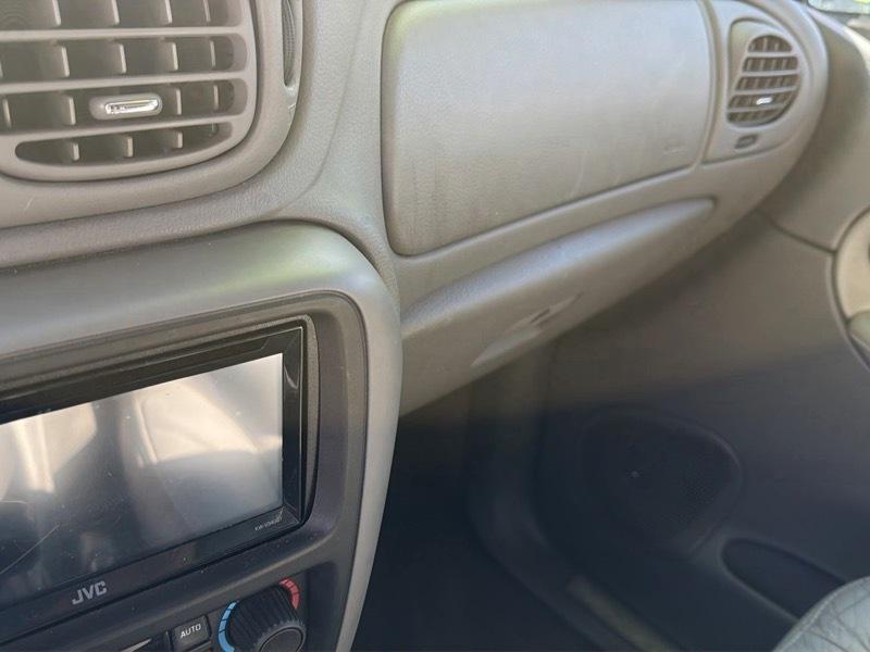 Chevrolet TrailBlazer LS 4WD 2006