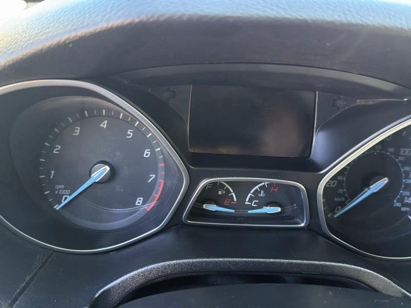 Ford Focus Titanium Hatch 2014