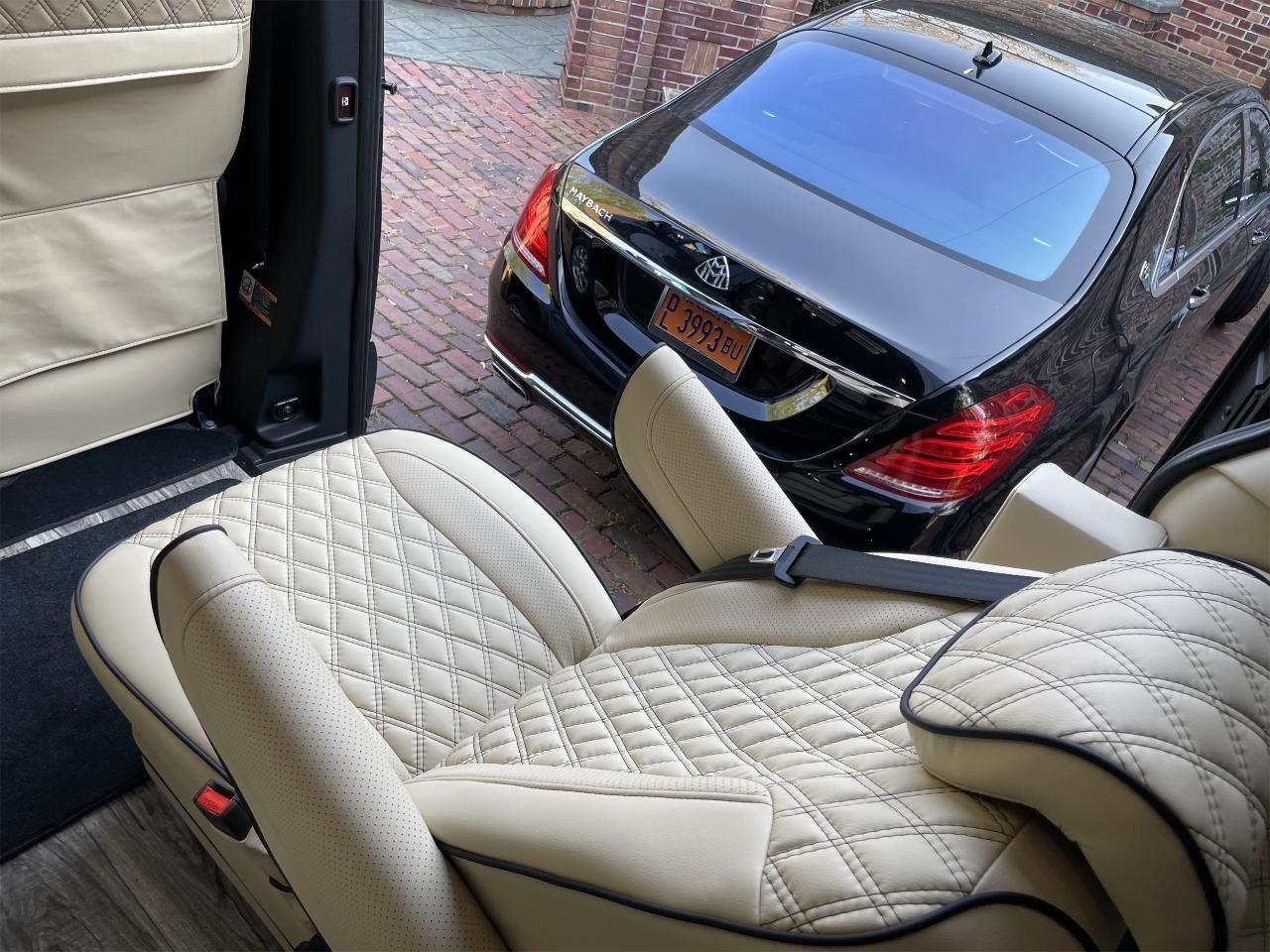 Mercedes-Benz Sprinter Van  2025