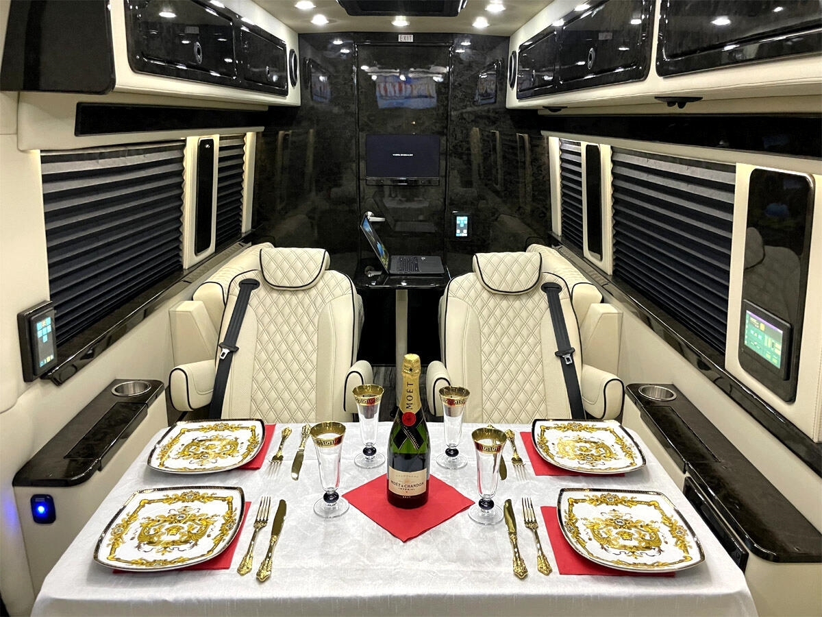 Mercedes-Benz Sprinter  2023 Mercedes-Benz Sprinter  2023