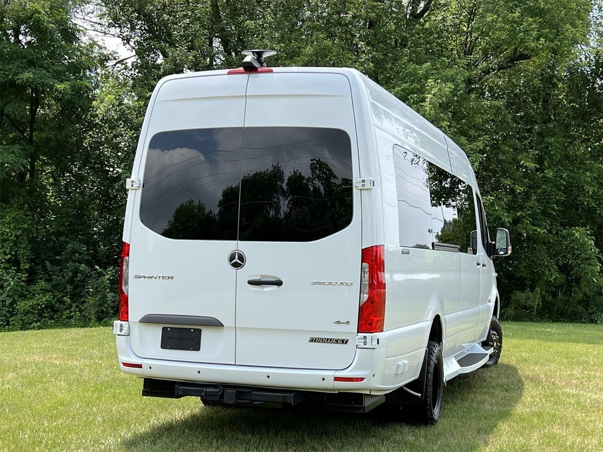 Mercedes-Benz Sprinter  2023