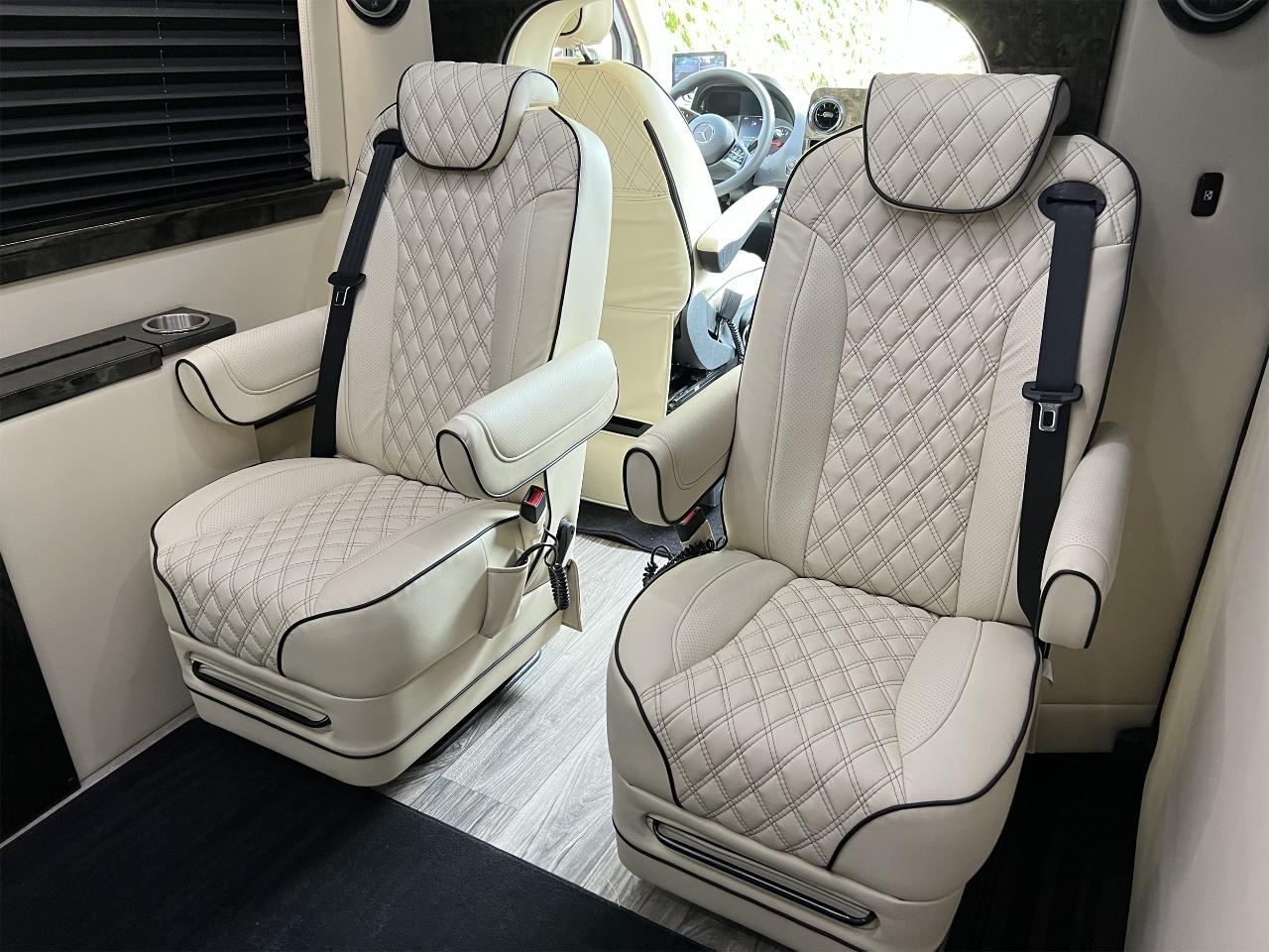 Mercedes-Benz Sprinter  2023