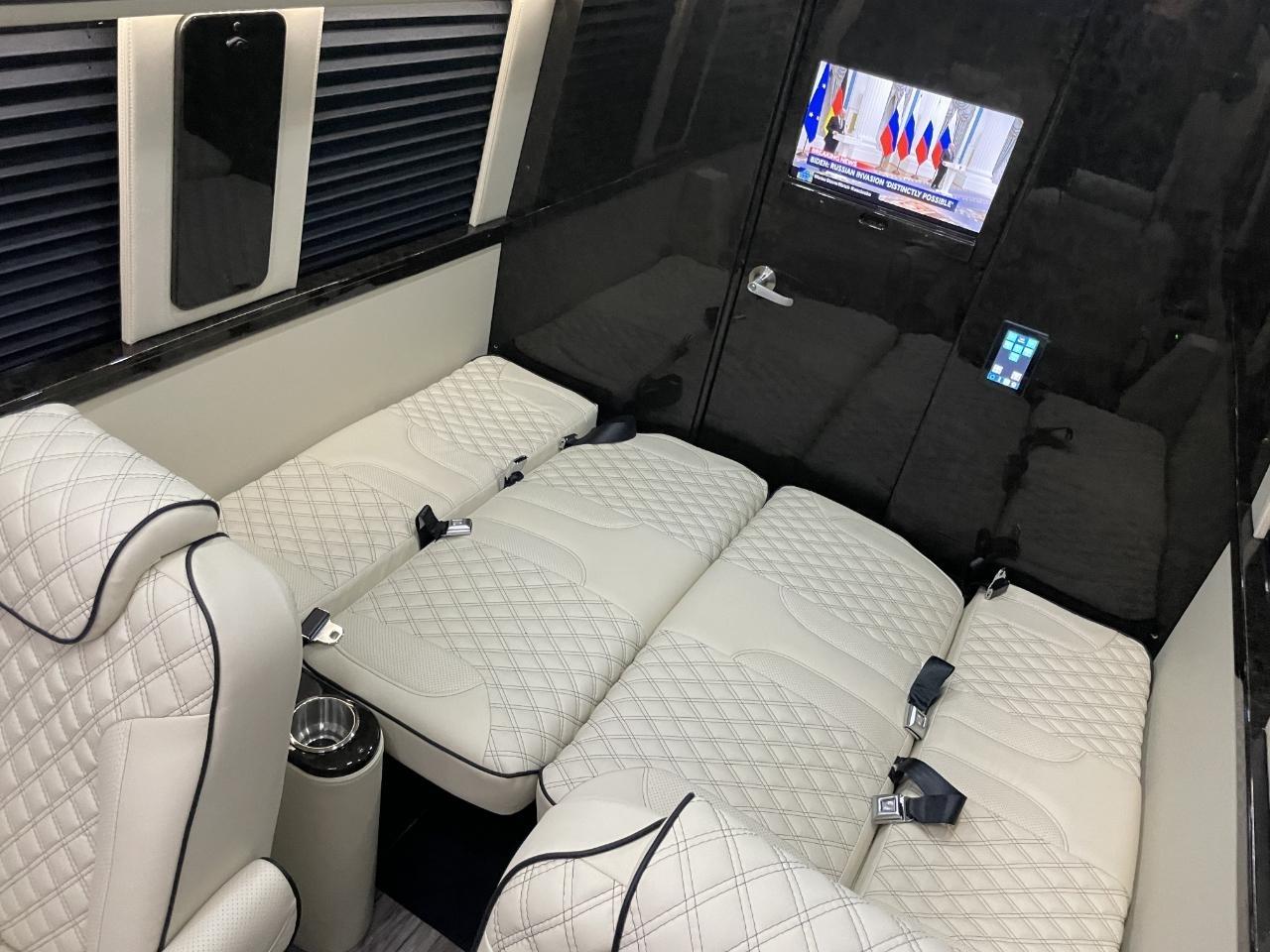 Mercedes-Benz Sprinter  2023