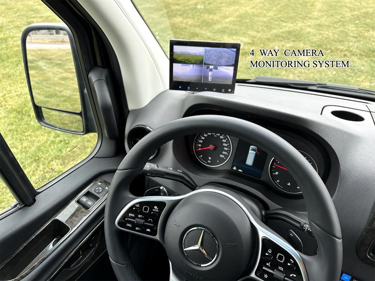 Mercedes-Benz Sprinter  2023