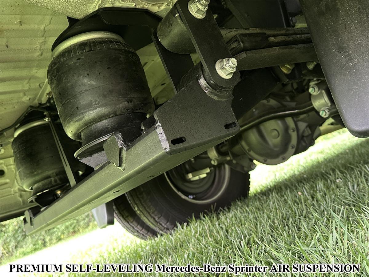 Mercedes-Benz Sprinter  2023