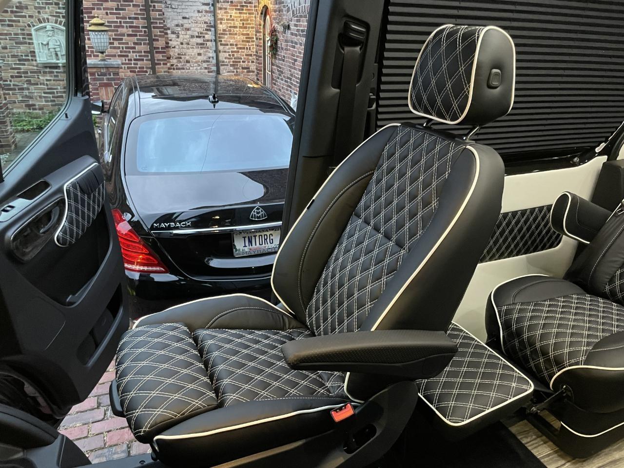 Mercedes-Benz Sprinter  2025