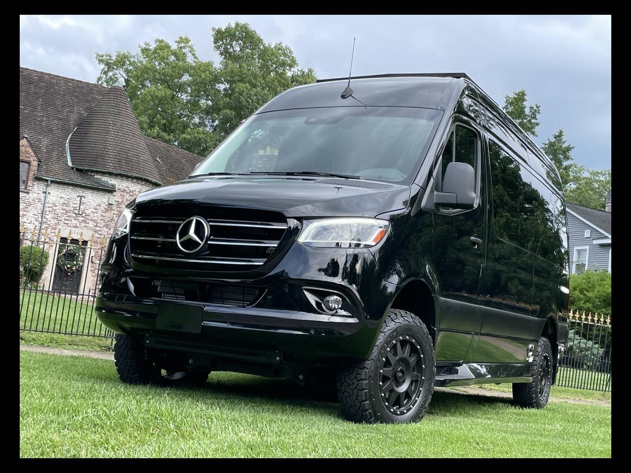 Mercedes-Benz Sprinter  2025