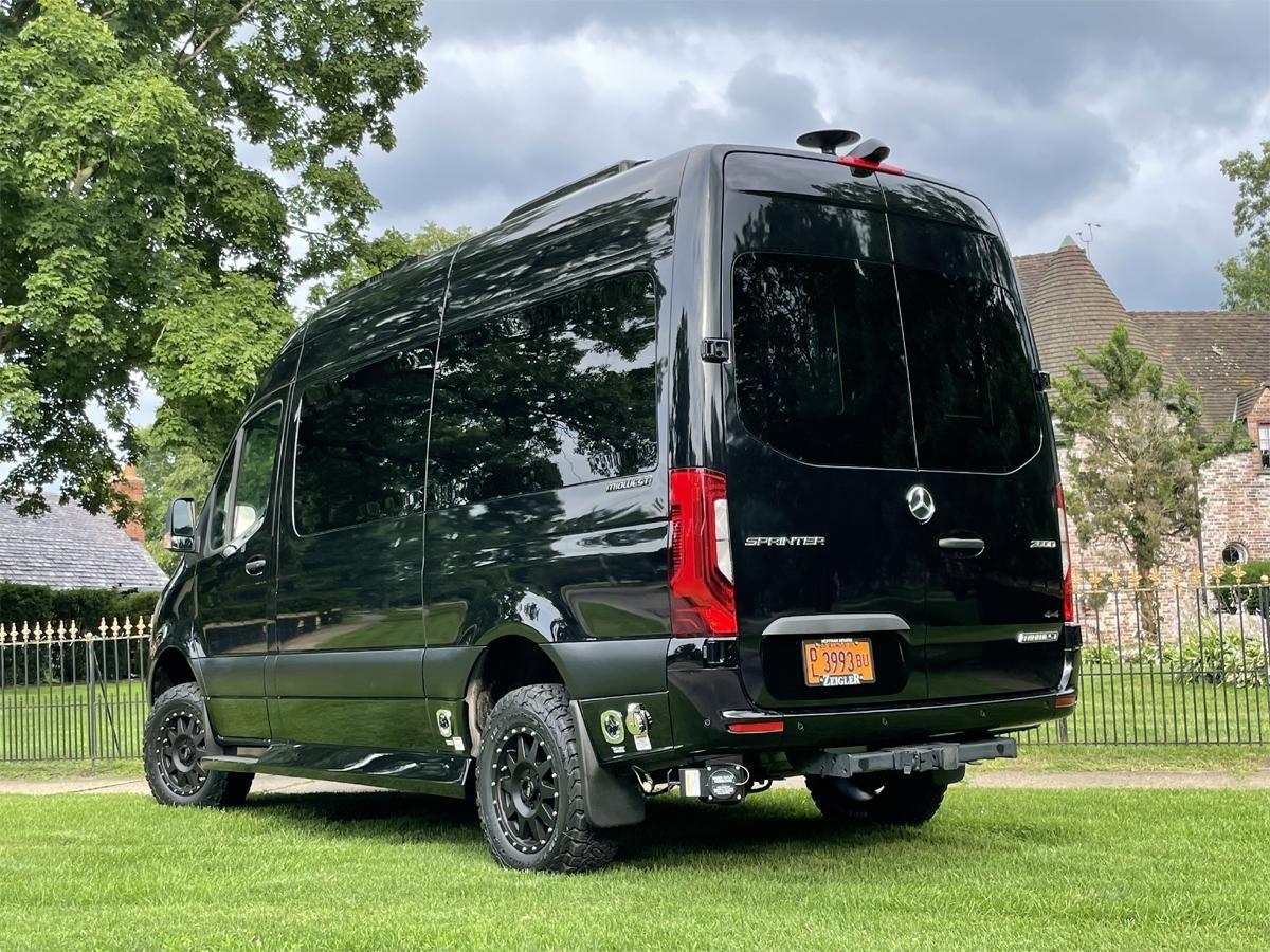 Mercedes-Benz Sprinter  2025