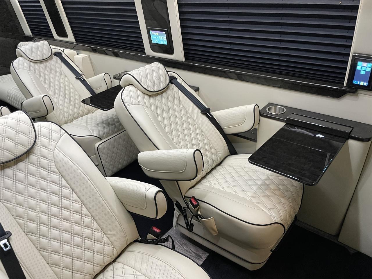 Mercedes-Benz Sprinter  2023