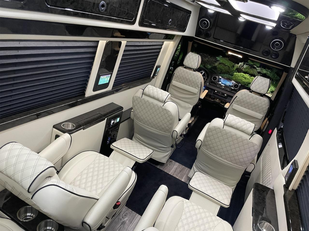 Mercedes-Benz Sprinter  2023