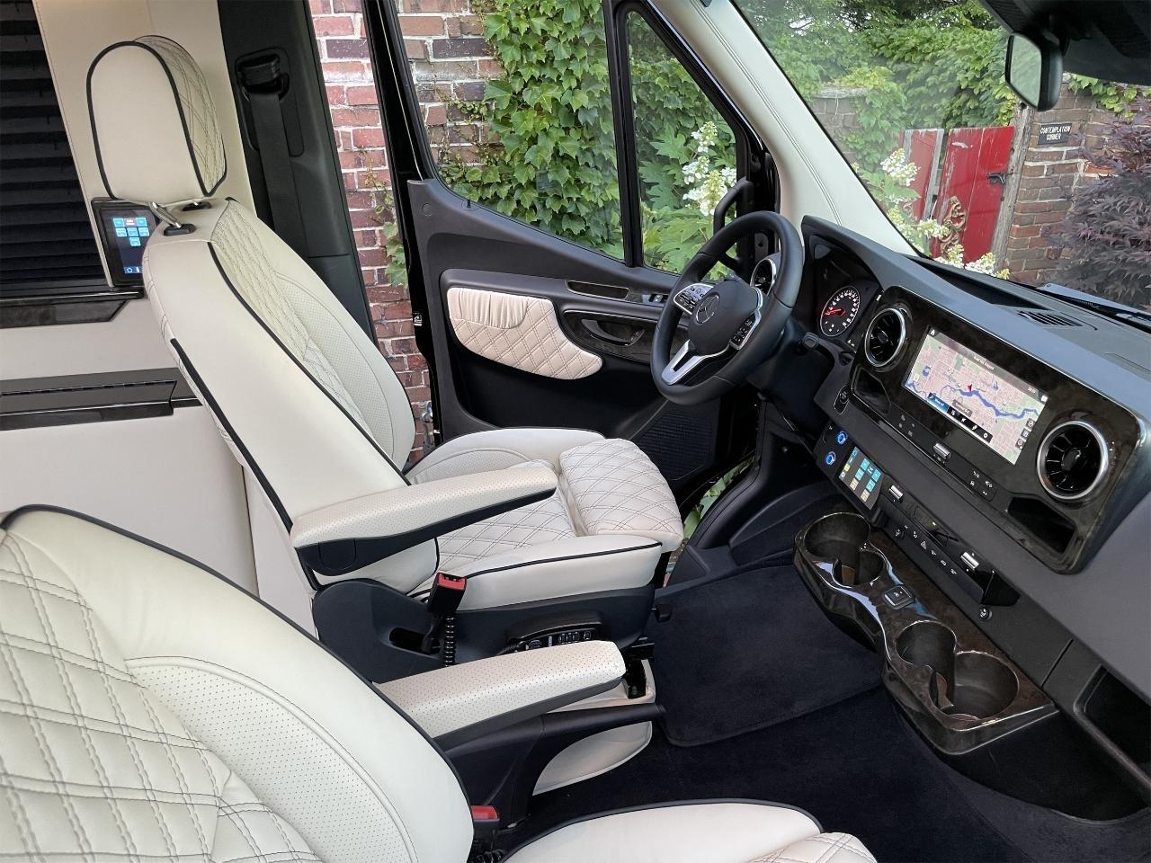 Mercedes-Benz Sprinter  2023
