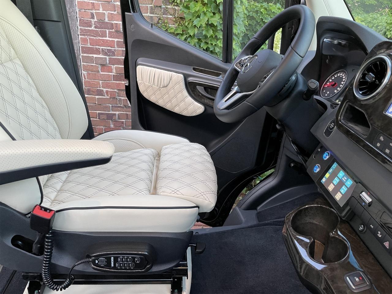 Mercedes-Benz Sprinter  2023