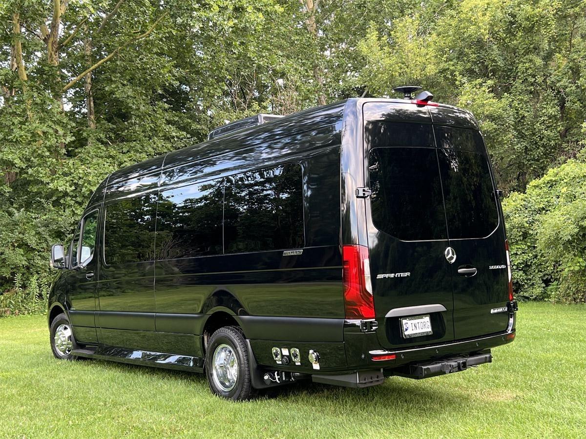 Mercedes-Benz Sprinter  2023