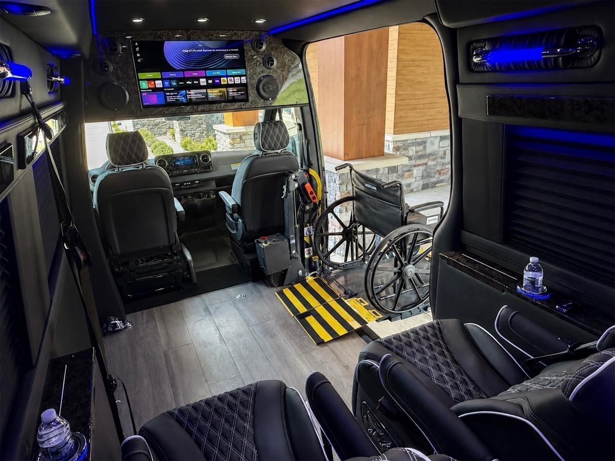 Mercedes-Benz Sprinter 2500 170-in. WB 2024