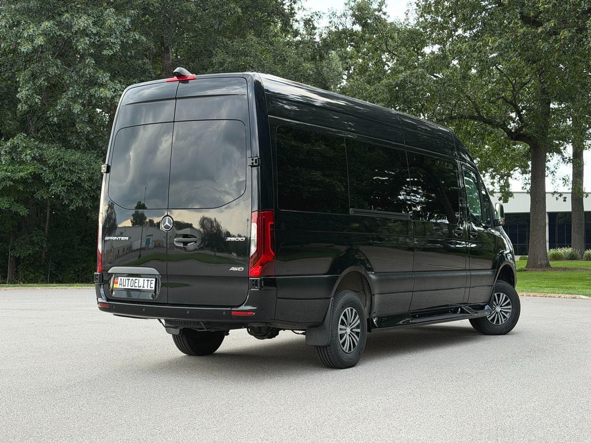 Mercedes-Benz Sprinter 2500 170-in. WB 2024