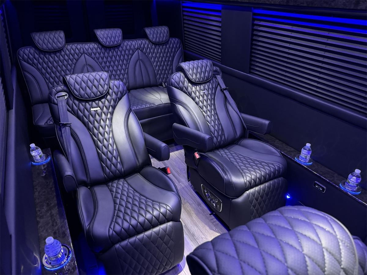 Mercedes-Benz Sprinter 2500 170-in. WB 2024