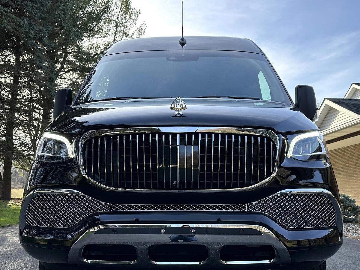 Mercedes-Benz Sprinter 2500 170-in. WB 2024