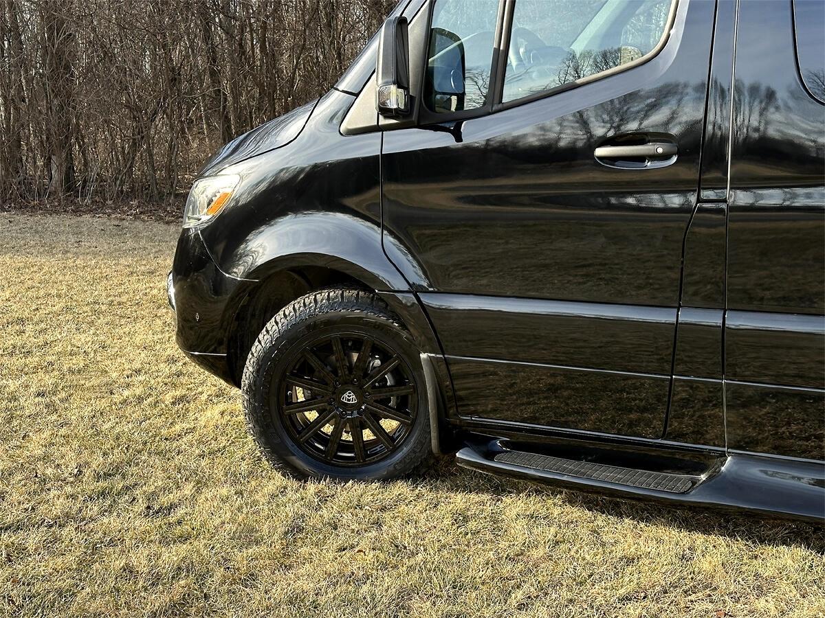 Mercedes-Benz Sprinter 2500 170-in. WB 2024