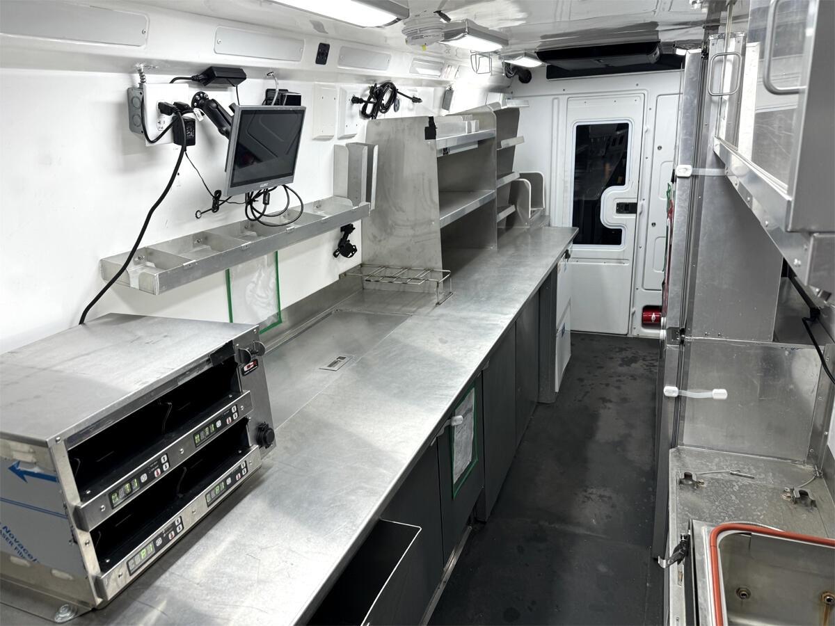 Mercedes-Benz Sprinter 4500 2022