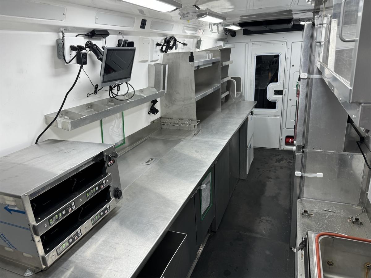 Mercedes-Benz Sprinter 4500 2022