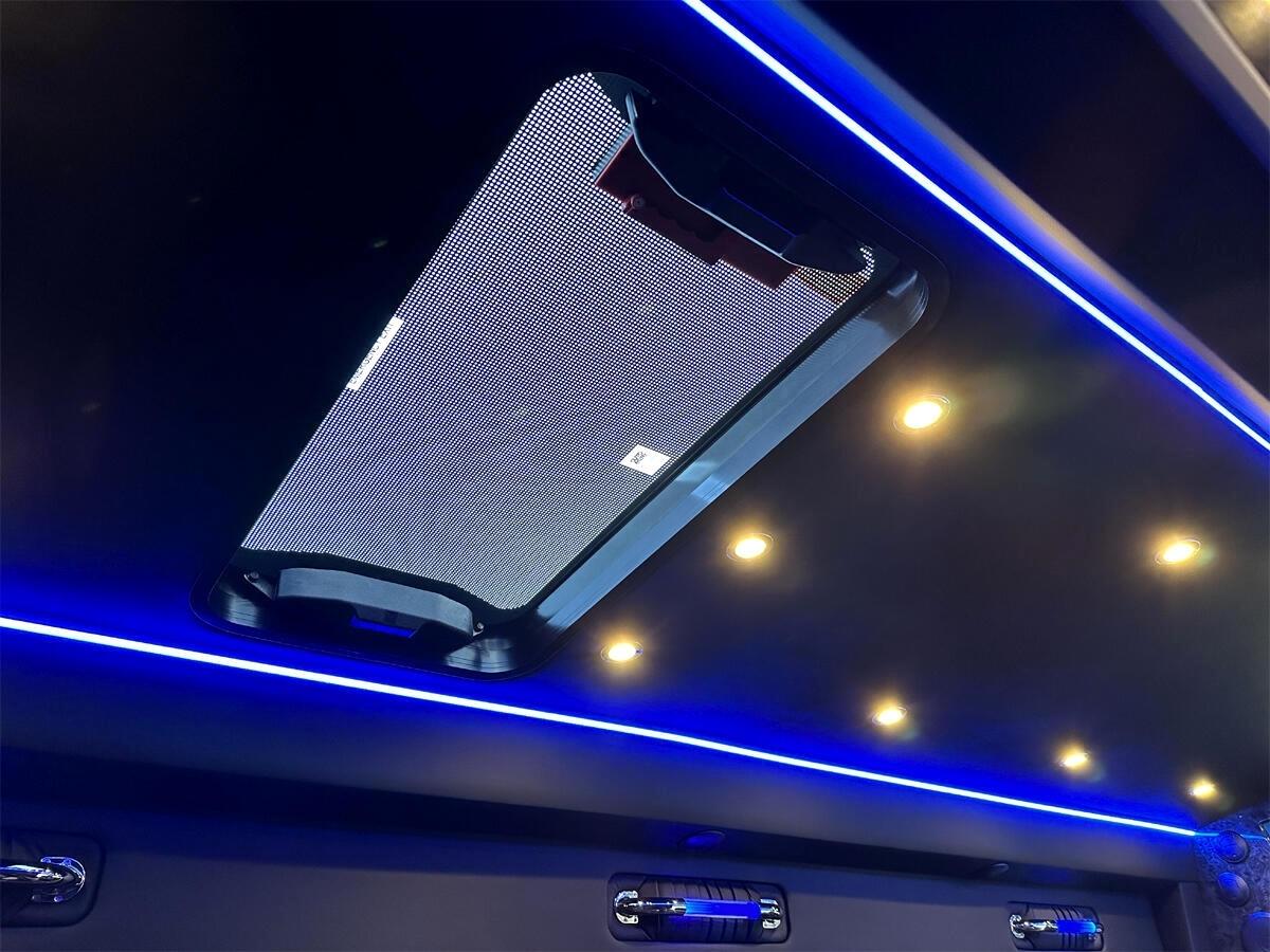 Mercedes-Benz Sprinter  2024