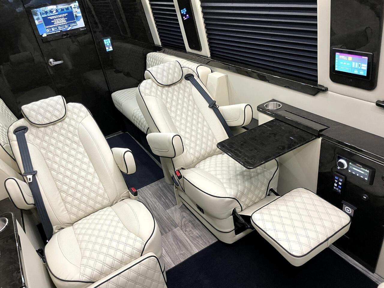 Mercedes-Benz Sprinter 3500 XD 170-in. WB 2022