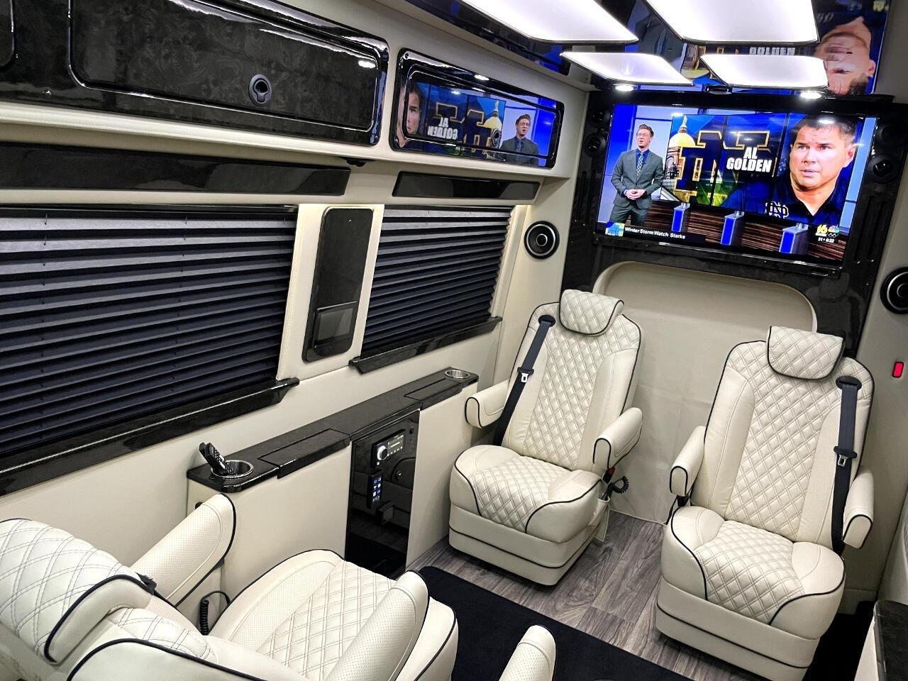 Mercedes-Benz Sprinter 3500 XD 170-in. WB 2022